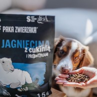 Karma sucha dla psa PAKA ZWIERZAKA jagnięcina z cukinią S 3 kg - Paka Zwierzaka Karma i Smaczki